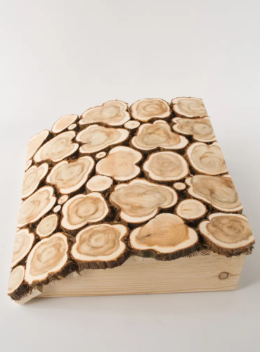 Подголовник из можжевельника 35*32см,